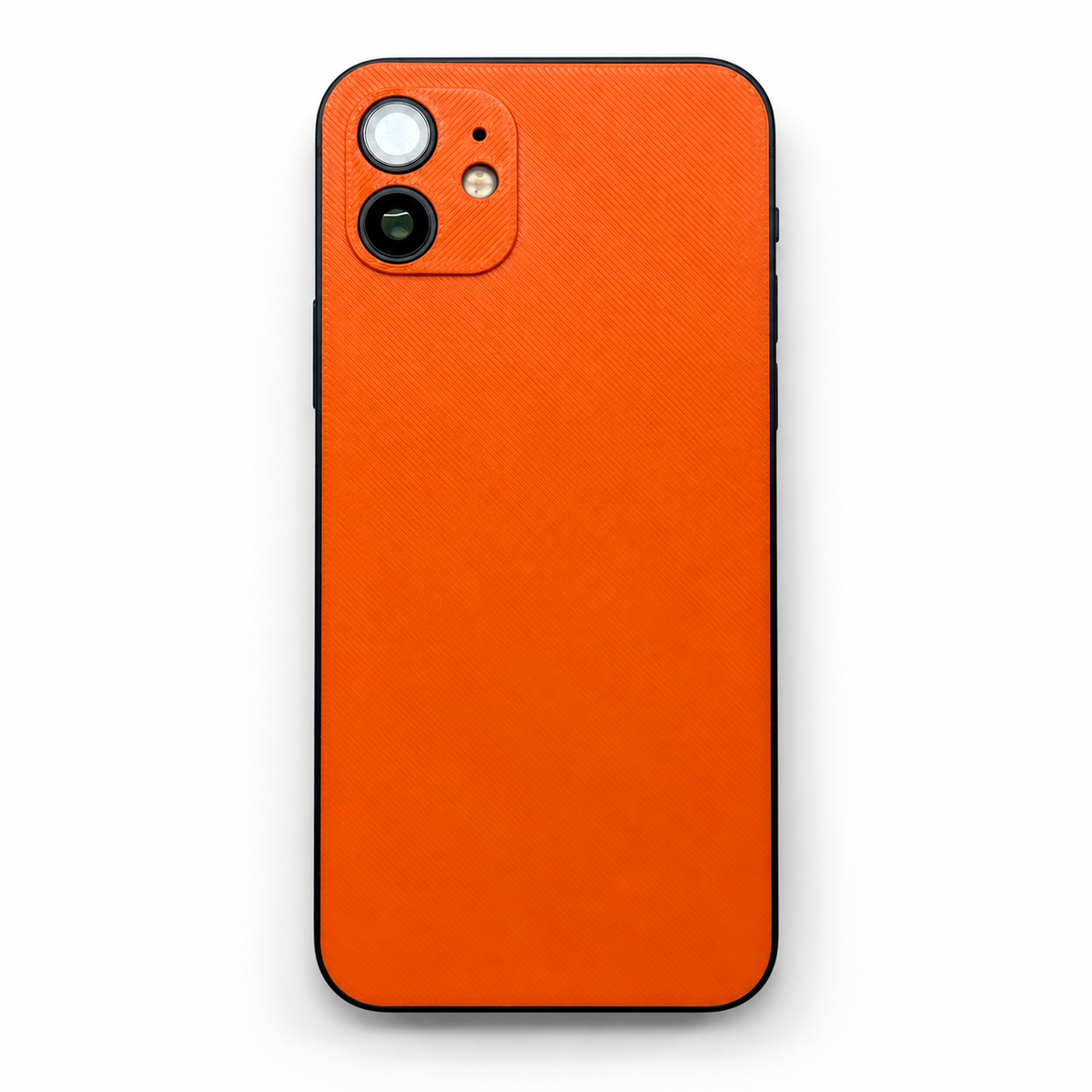 Vitre arrière imprimée en 3D installée sur un iPhone 12